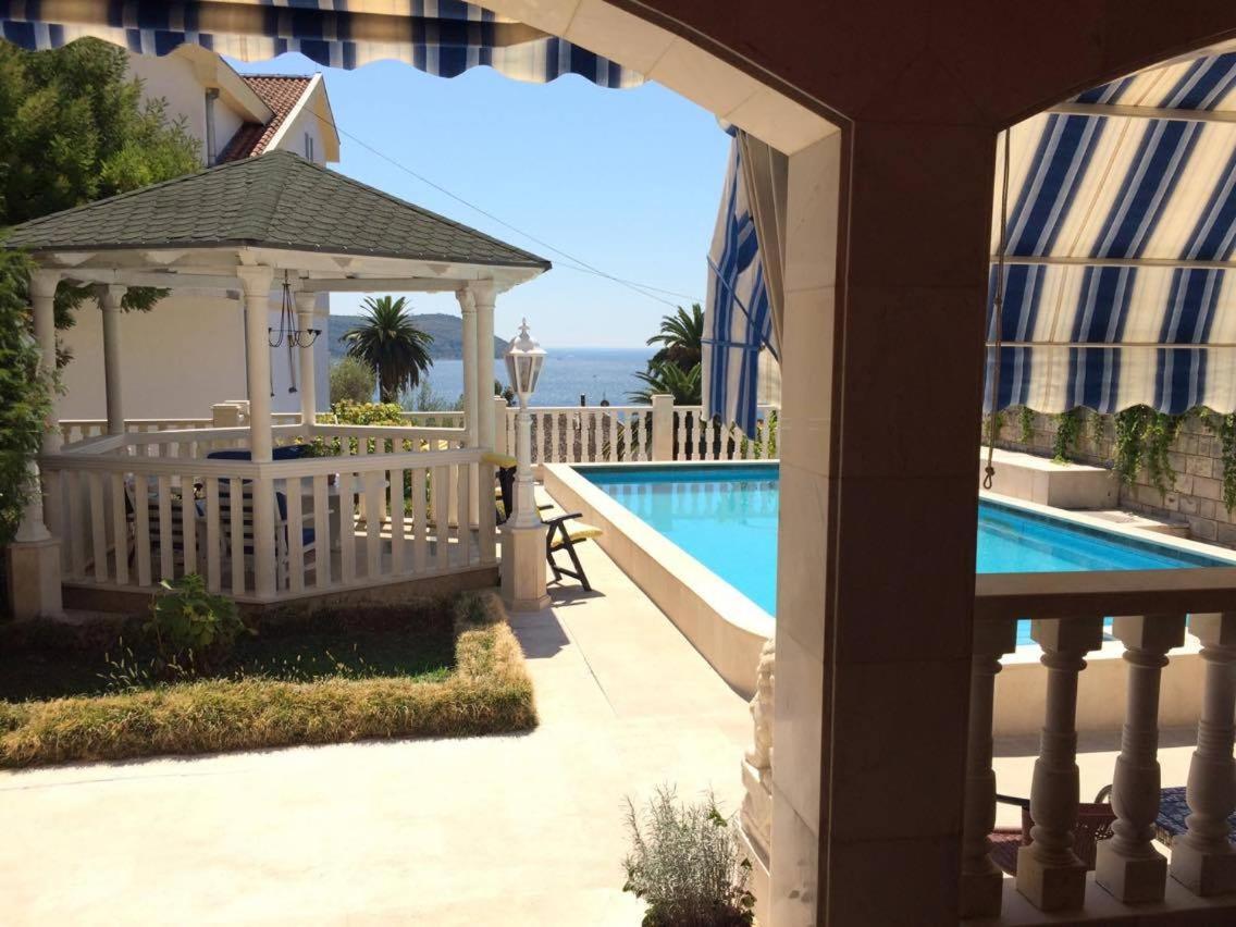 Guest House Vila Eli Herceg Novi Bagian luar foto