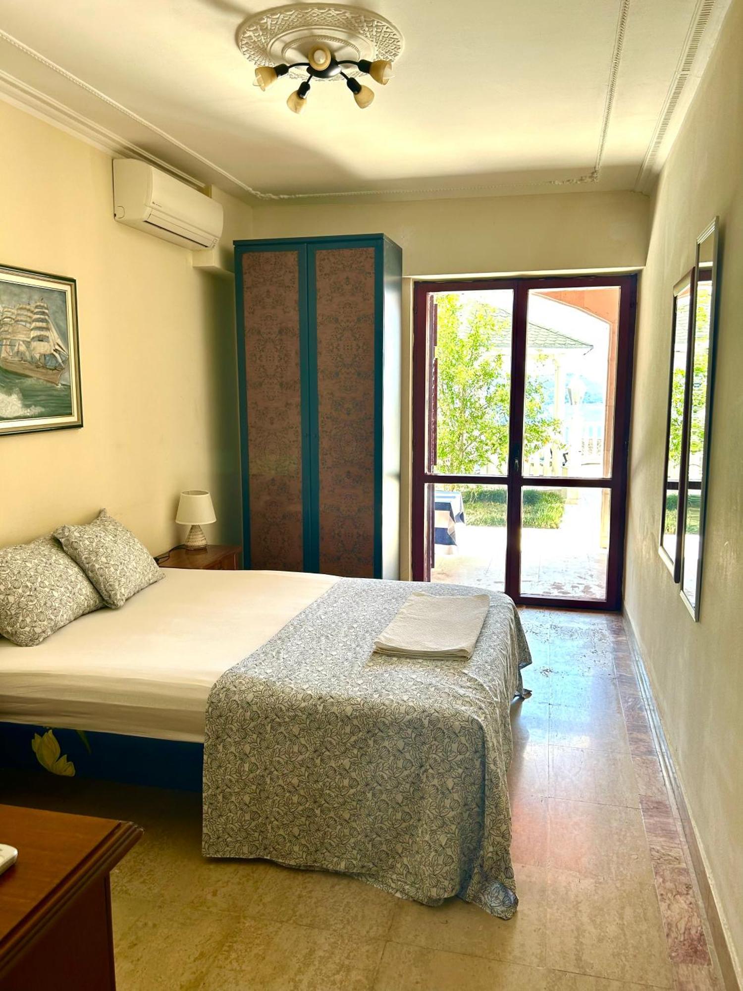 Guest House Vila Eli Herceg Novi Bagian luar foto