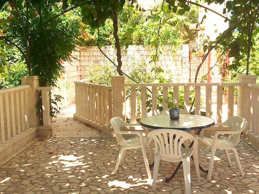 Guest House Vila Eli Herceg Novi Bagian luar foto